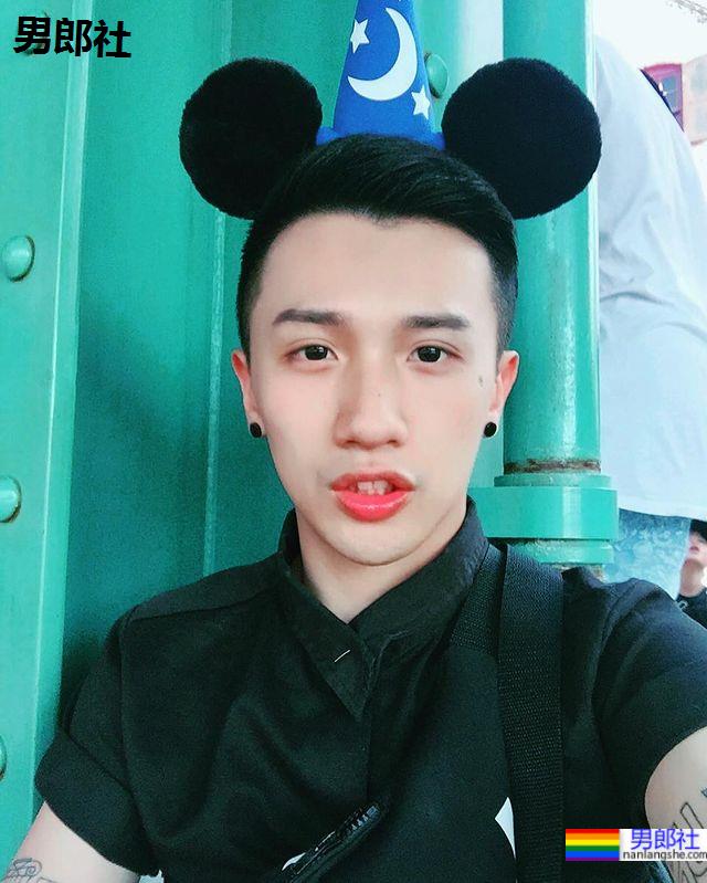 天气再冷看到笑容也可以直接把暖炉丢掉的超暖帅底迪：刘迪蓝 - 51虹马