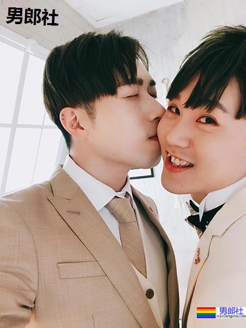 我们的相遇，在龙山寺之后：Aki & Eddie的爱情创业故事－老虎先生花艺工作室 - 51虹马