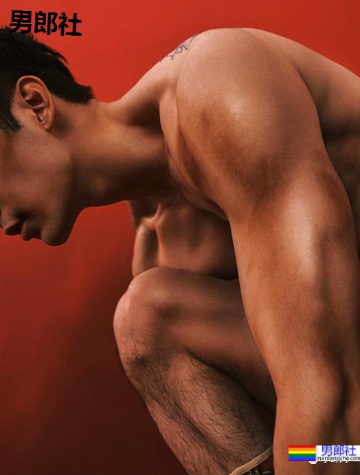 刘芮麟拍荷尔蒙运动大片,这也身材也太A了! - 51虹马 刘芮麟拍荷尔蒙运动大片,这也身材也太A了! - 51虹马