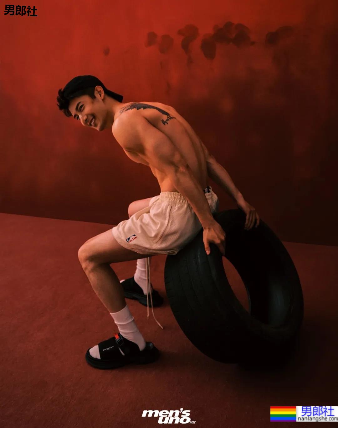 刘芮麟拍荷尔蒙运动大片,这也身材也太A了! - 51虹马 刘芮麟拍荷尔蒙运动大片,这也身材也太A了! - 51虹马