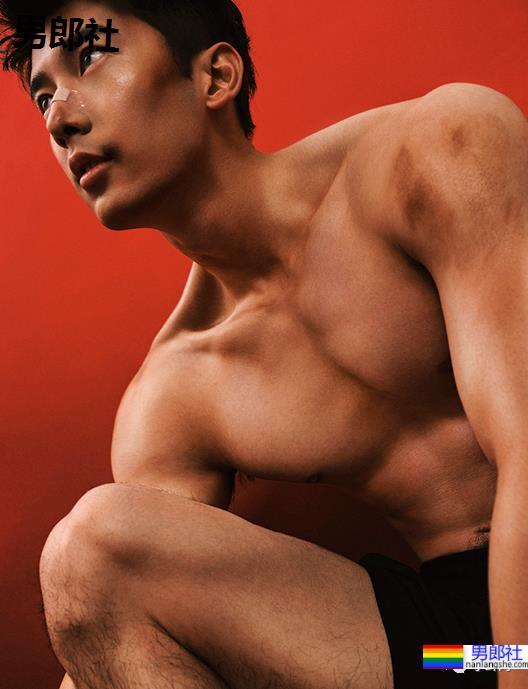 刘芮麟拍荷尔蒙运动大片,这也身材也太A了! - 51虹马 刘芮麟拍荷尔蒙运动大片,这也身材也太A了! - 51虹马