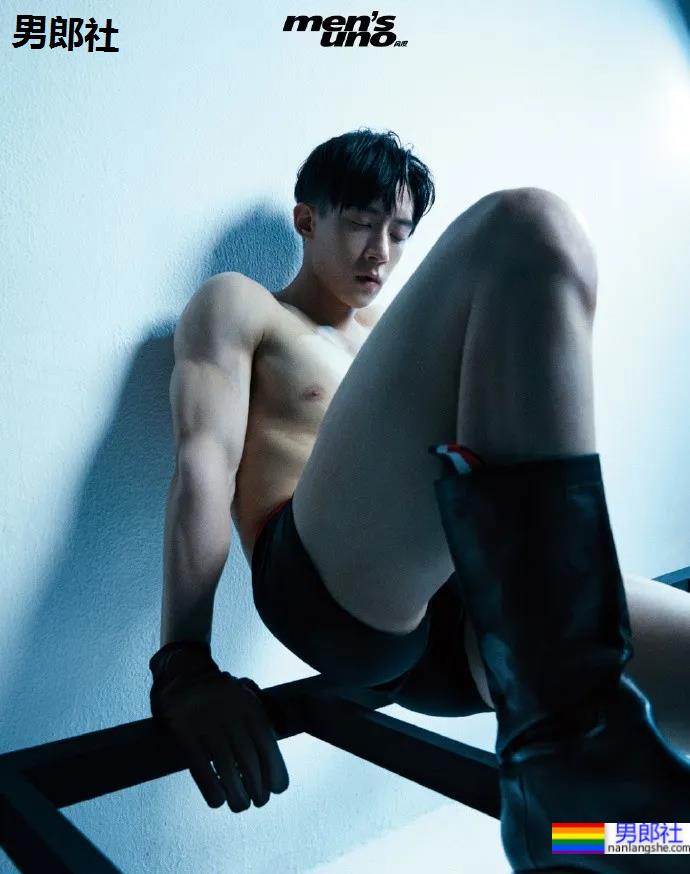 别总盯着纪凌尘写真了，风度2020年荷尔蒙大片合集来了！ - 51虹马