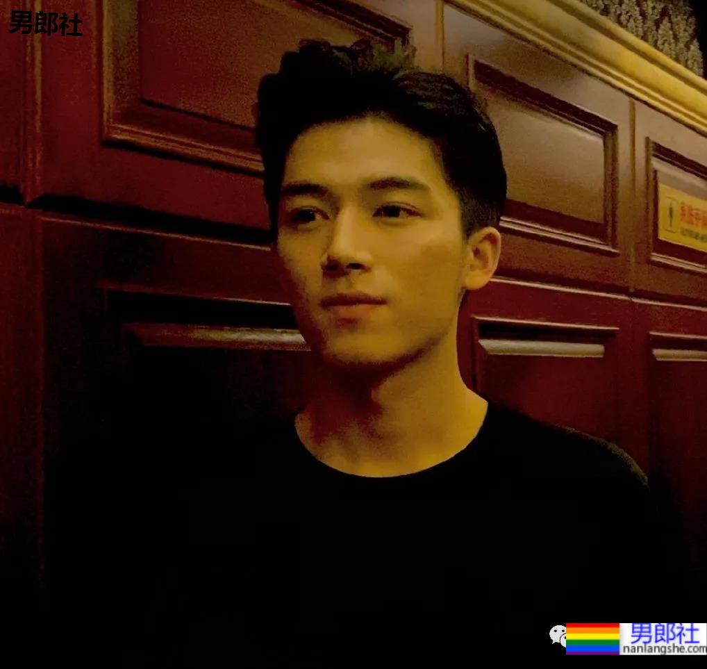 2020年娱乐圈十大新上位帅哥,第一名蔡国庆都想吸 - 51虹马 2020年娱乐圈十大新上位帅哥,第一名蔡国庆都想吸 - 51虹马