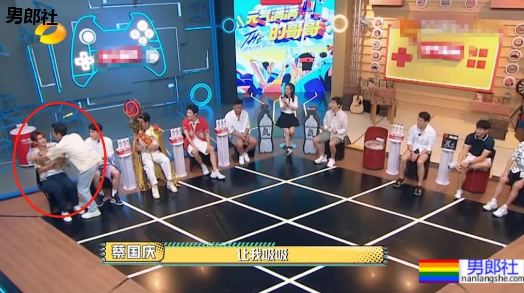 2020年娱乐圈十大新上位帅哥,第一名蔡国庆都想吸 - 51虹马 2020年娱乐圈十大新上位帅哥,第一名蔡国庆都想吸 - 51虹马