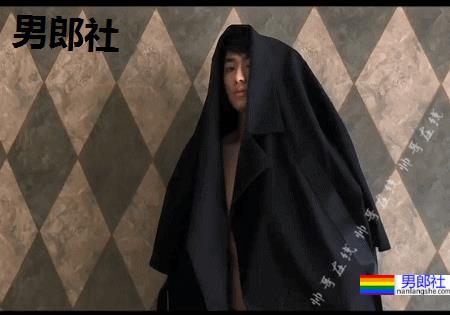 肌肉男在线营业,完美腹肌只要1块钱!看完他的好身材,网友们沸腾了! - 51虹马 肌肉男在线营业,完美腹肌只要1块钱!看完他的好身材,网友们沸腾了! - 51虹马