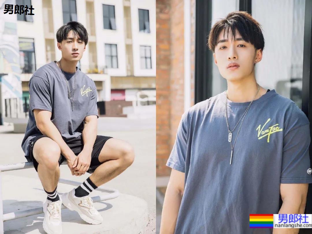 肌肉男在线营业,完美腹肌只要1块钱!看完他的好身材,网友们沸腾了! - 51虹马 肌肉男在线营业,完美腹肌只要1块钱!看完他的好身材,网友们沸腾了! - 51虹马