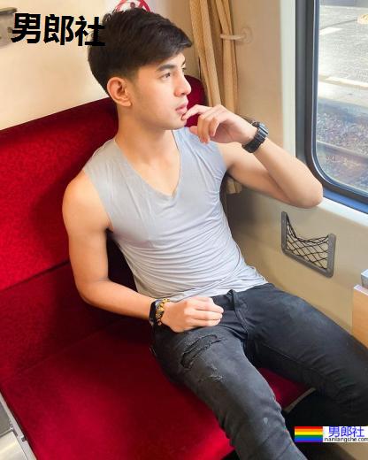 直接路上遇到抱回家的泰国鲜肉小萌宠：Wst Suwannathep - 51虹马