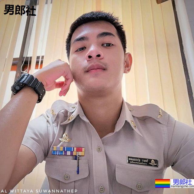 直接路上遇到抱回家的泰国鲜肉小萌宠：Wst Suwannathep - 51虹马