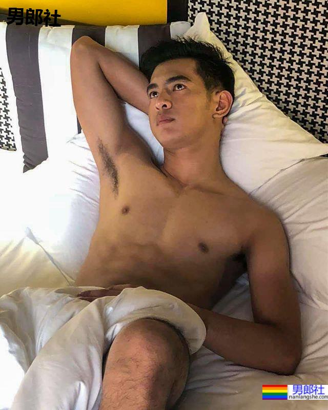 直接路上遇到抱回家的泰国鲜肉小萌宠：Wst Suwannathep - 51虹马