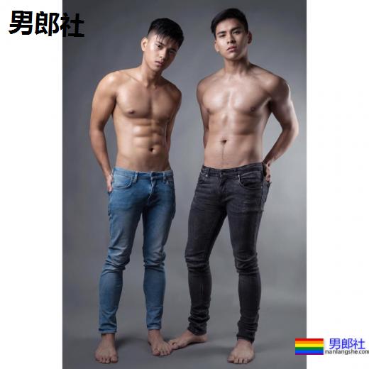 我弟的腹肌好像有点勐!邻家男孩凭嫩肉在演艺圈抬头挺兄-51虹马