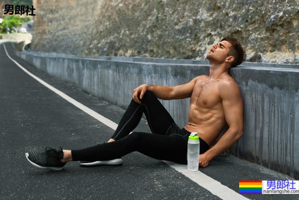 我努力健身但是身材没起色？做到这10点好身材会离你越来越近 - 51虹马