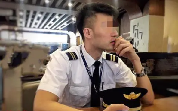 “骚扰男同事”的南航空少，现在怎么样了？-51虹马