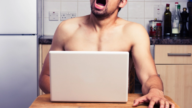 谜片永远看不够？心理学家：你有可能是个超级自恋狂 - 51虹马