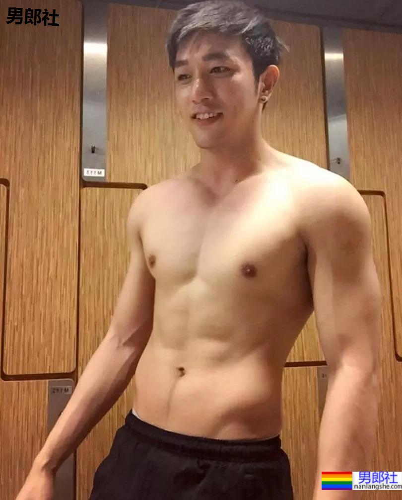 疯狂撞脸黄景瑜的6位高鼻梁肌肉帅哥,个个都是人间尤物! - 51虹马 疯狂撞脸黄景瑜的6位高鼻梁肌肉帅哥,个个都是人间尤物! - 51虹马