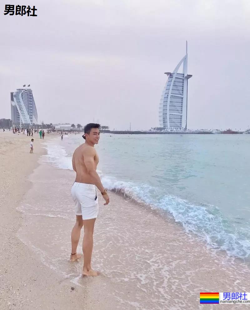 疯狂撞脸黄景瑜的6位高鼻梁肌肉帅哥,个个都是人间尤物! - 51虹马 疯狂撞脸黄景瑜的6位高鼻梁肌肉帅哥,个个都是人间尤物! - 51虹马