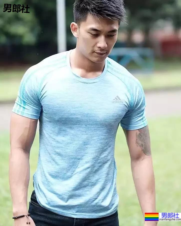 疯狂撞脸黄景瑜的6位高鼻梁肌肉帅哥,个个都是人间尤物! - 51虹马 疯狂撞脸黄景瑜的6位高鼻梁肌肉帅哥,个个都是人间尤物! - 51虹马