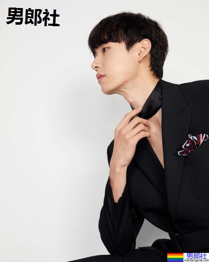 韩国国民男友笑容宛如甜点，暖心暖手带著边吃边走：최대수 - 51虹马