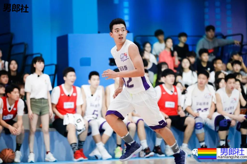 绵阳中学19岁篮球校草比丁真还帅,他的大鼻子让姐妹们不淡定了 - 51虹马 绵阳中学19岁篮球校草比丁真还帅,他的大鼻子让姐妹们不淡定了 - 51虹马