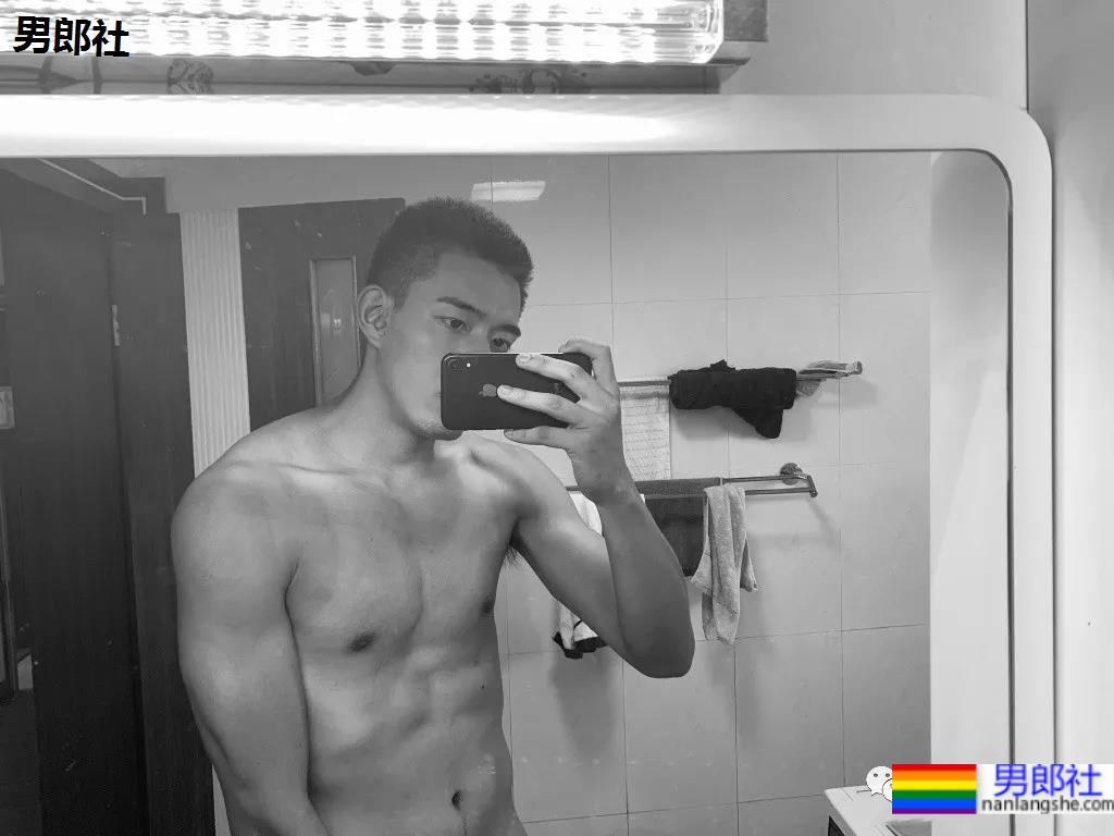 绵阳中学19岁篮球校草比丁真还帅,他的大鼻子让姐妹们不淡定了 - 51虹马 绵阳中学19岁篮球校草比丁真还帅,他的大鼻子让姐妹们不淡定了 - 51虹马