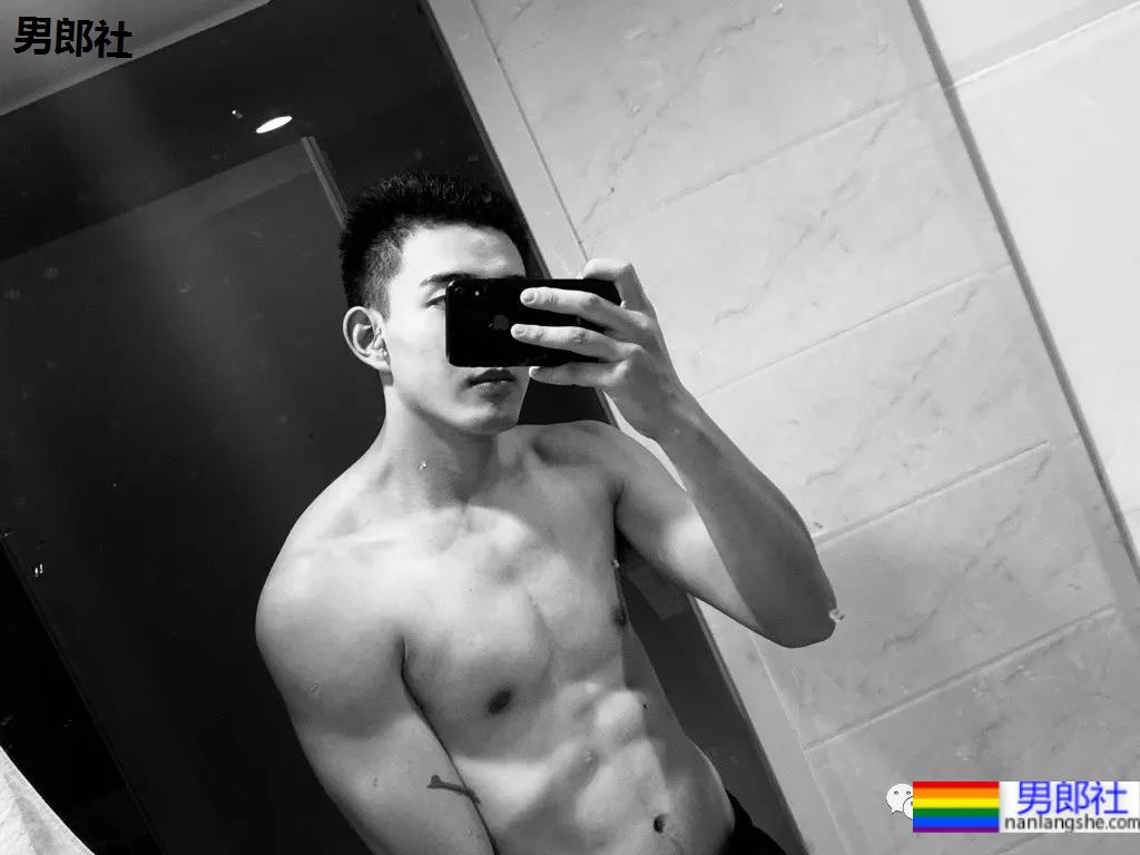 绵阳中学19岁篮球校草比丁真还帅,他的大鼻子让姐妹们不淡定了 - 51虹马 绵阳中学19岁篮球校草比丁真还帅,他的大鼻子让姐妹们不淡定了 - 51虹马