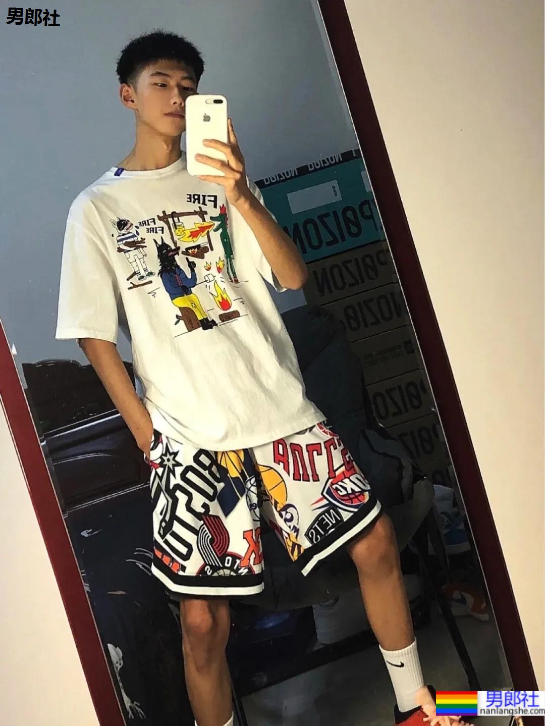 18岁清新球鞋小奶狗，满满少年感让你全程姨母笑！ - 51虹马