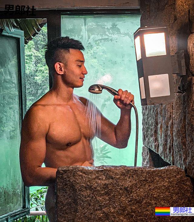 笑起来萌感爆表的金牛暖暖包,可以上山下海还能滚上床:查理 Charlie - 51虹马 笑起来萌感爆表的金牛暖暖包,可以上山下海还能滚上床:查理 Charlie - 51虹马