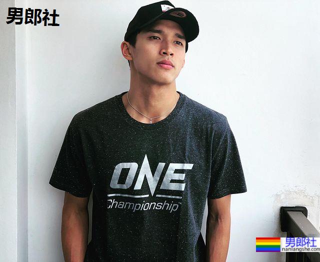 专注球赛超可爱「印尼柯震东」亚运金牌小鲜肉:Jonatan Christie - 51虹马 专注球赛超可爱「印尼柯震东」亚运金牌小鲜肉:Jonatan Christie - 51虹马