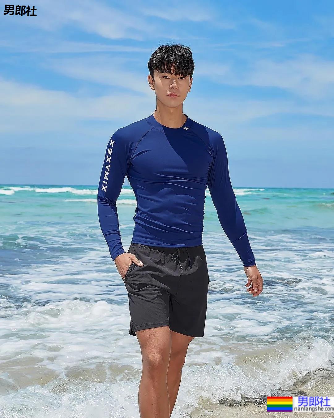 你们要的封面肌肉小哥来了,腱子肉健身私练这身材比例绝了! - 51虹马 你们要的封面肌肉小哥来了,腱子肉健身私练这身材比例绝了! - 51虹马