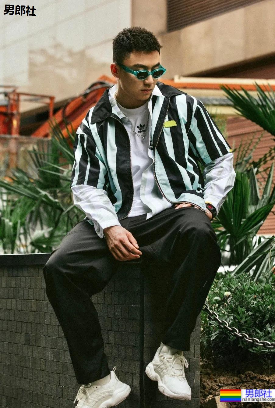 专访山东大帅哥冠宇：成为网红名媛，被别人明码标价是怎样的心情？ - 51虹马