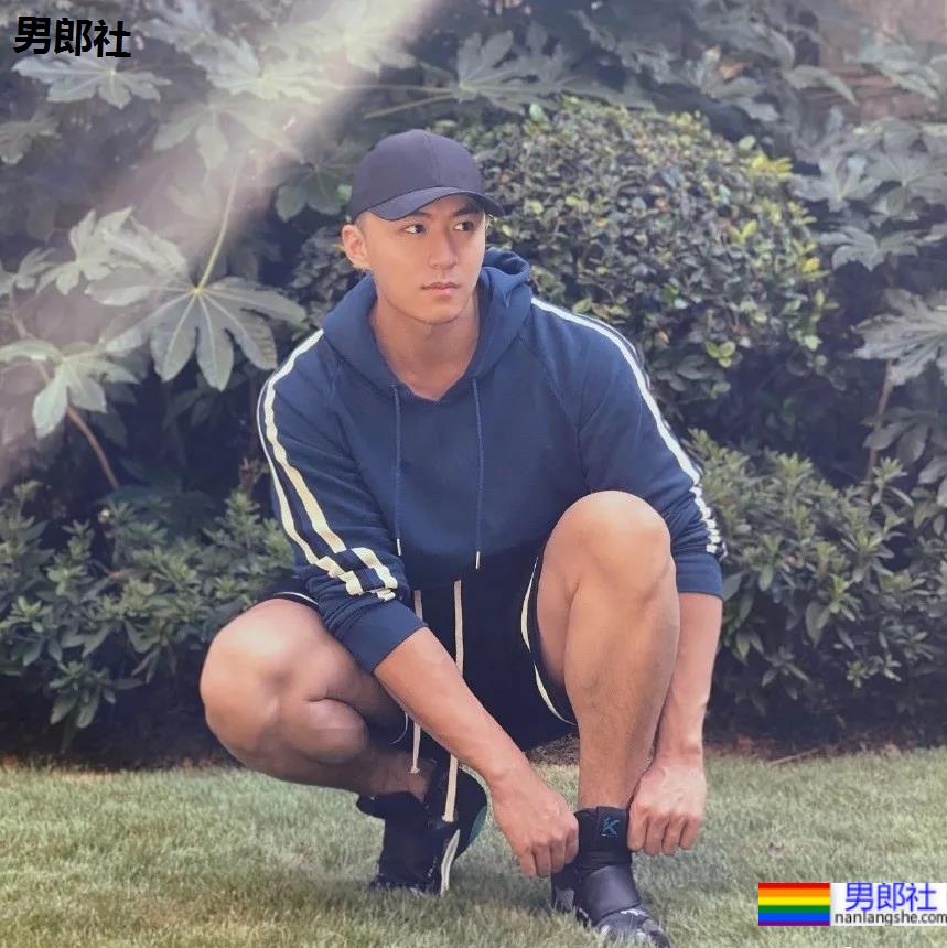 专访山东大帅哥冠宇：成为网红名媛，被别人明码标价是怎样的心情？ - 51虹马