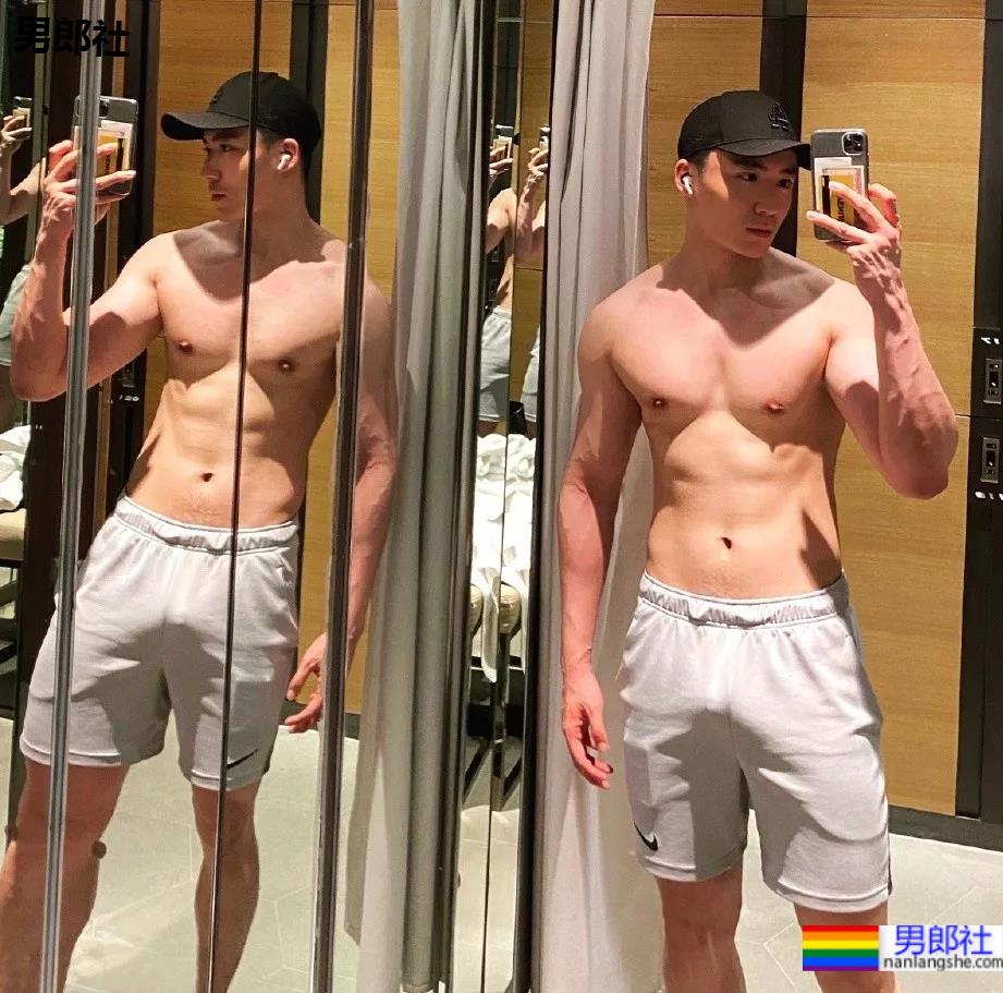 专访山东大帅哥冠宇：成为网红名媛，被别人明码标价是怎样的心情？ - 51虹马