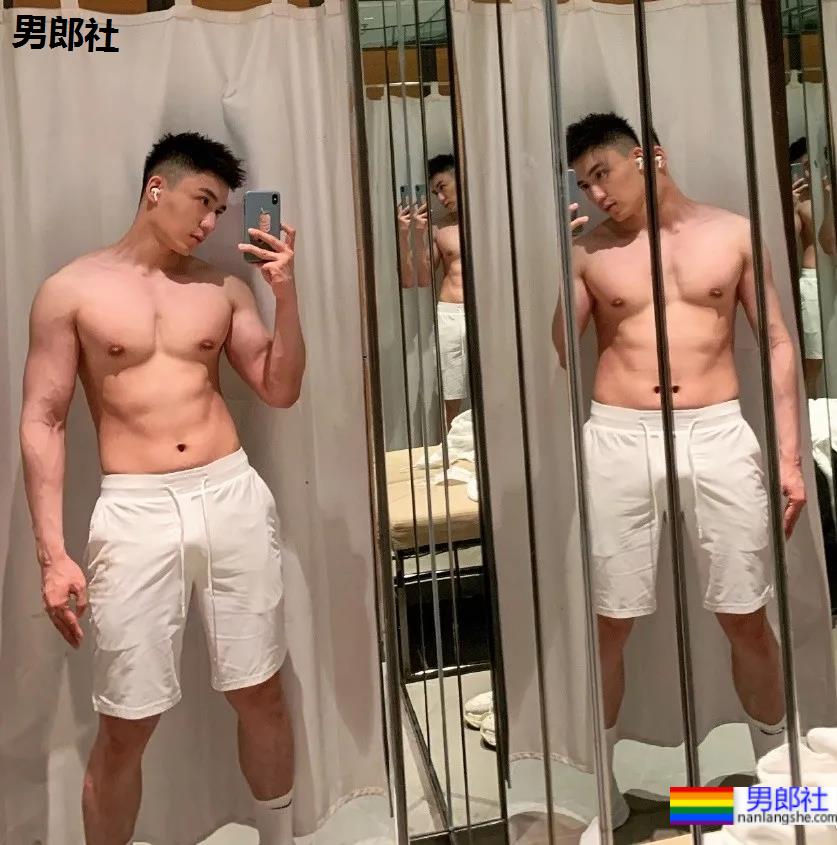 专访山东大帅哥冠宇：成为网红名媛，被别人明码标价是怎样的心情？ - 51虹马