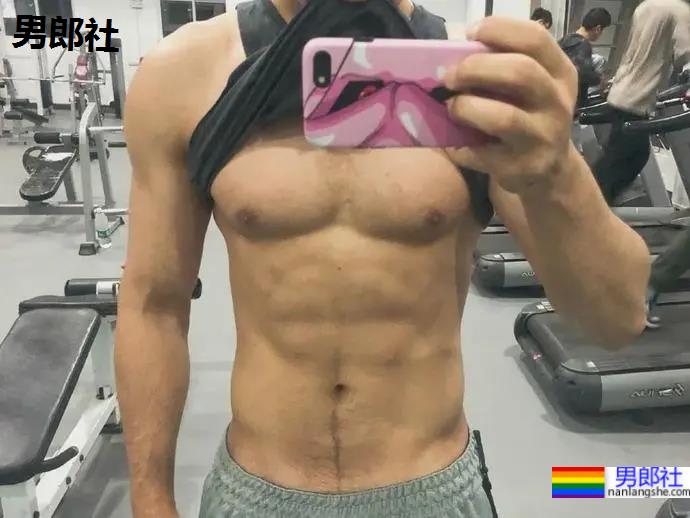 南京21岁的体育生小哥哥，这荷尔蒙炸了！ - 51虹马