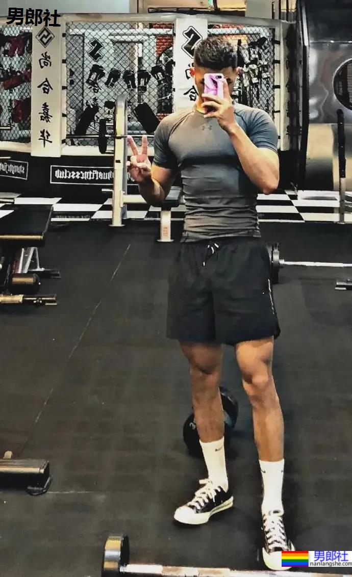 南京21岁的体育生小哥哥，这荷尔蒙炸了！ - 51虹马