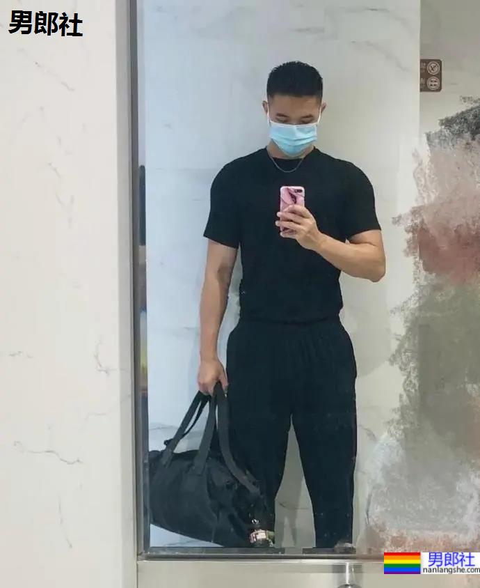 南京21岁的体育生小哥哥，这荷尔蒙炸了！ - 51虹马