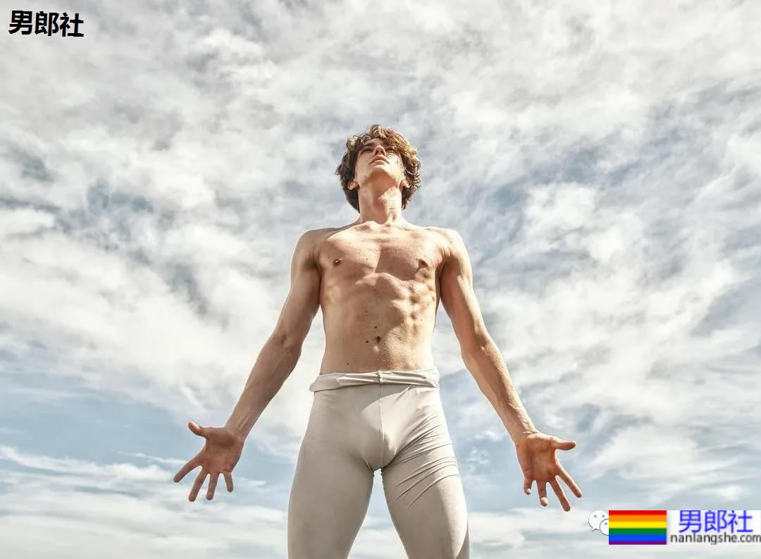 22岁184CM的芭蕾舞王子,让人心跳加速的惊艳 - 51虹马 22岁184CM的芭蕾舞王子,让人心跳加速的惊艳 - 51虹马