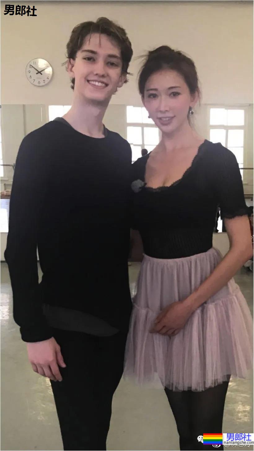 22岁184CM的芭蕾舞王子,让人心跳加速的惊艳 - 51虹马 22岁184CM的芭蕾舞王子,让人心跳加速的惊艳 - 51虹马