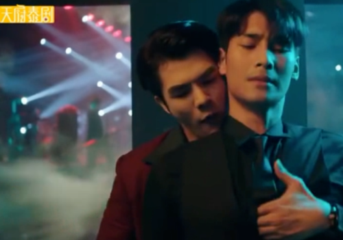 woc！黑道太子爷x锰男保镖，太带感了！ - 51虹马