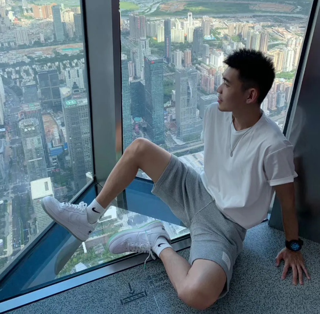 专访推特网黄「小托马斯」 - 51虹马