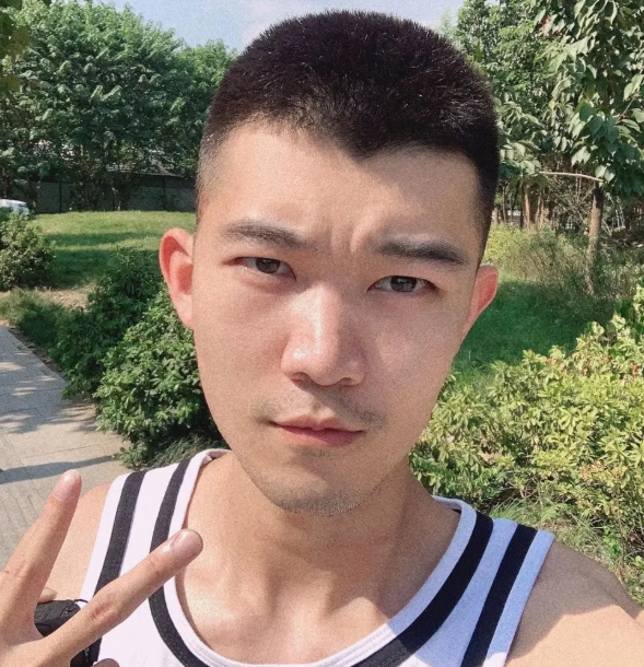 专访推特网黄「小托马斯」 - 51虹马