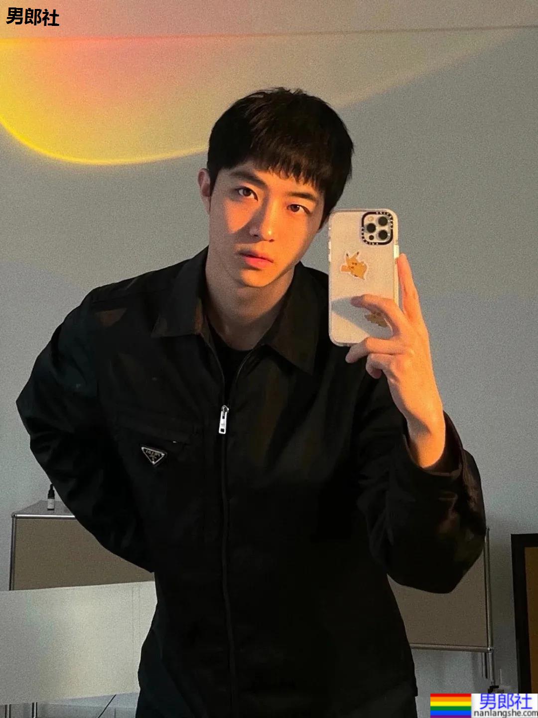 清纯干净的少年感小哥哥，清澈明朗的样子让人心动！ - 51虹马