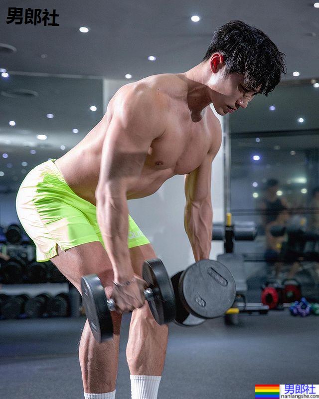 內褲底下抵擋不住的誘惑 韓國肌肉歐巴性感大爆表：김기범 - 51虹马