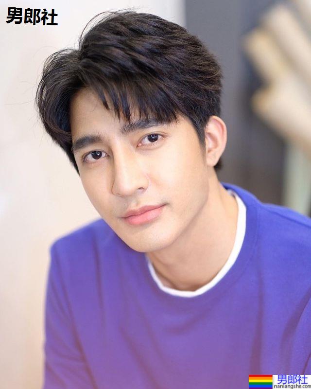 超萌暖微笑誰能抵抗？泰國水男孩展現鮮肉好身材：Earth Pirapat - 51虹马