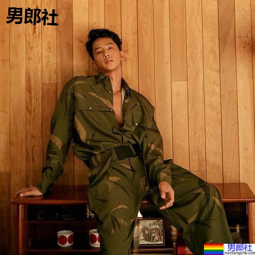 海滩热裤伸出长长大象鼻，肌肉大写性感让你全身湿透：SUN - 51虹马