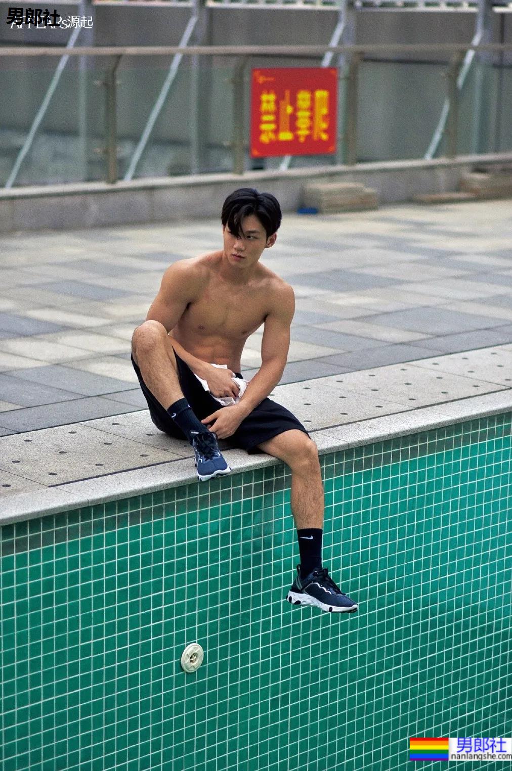 广州18岁小狼狗拍运动大片，这身材也太太太A了！ - 51虹马