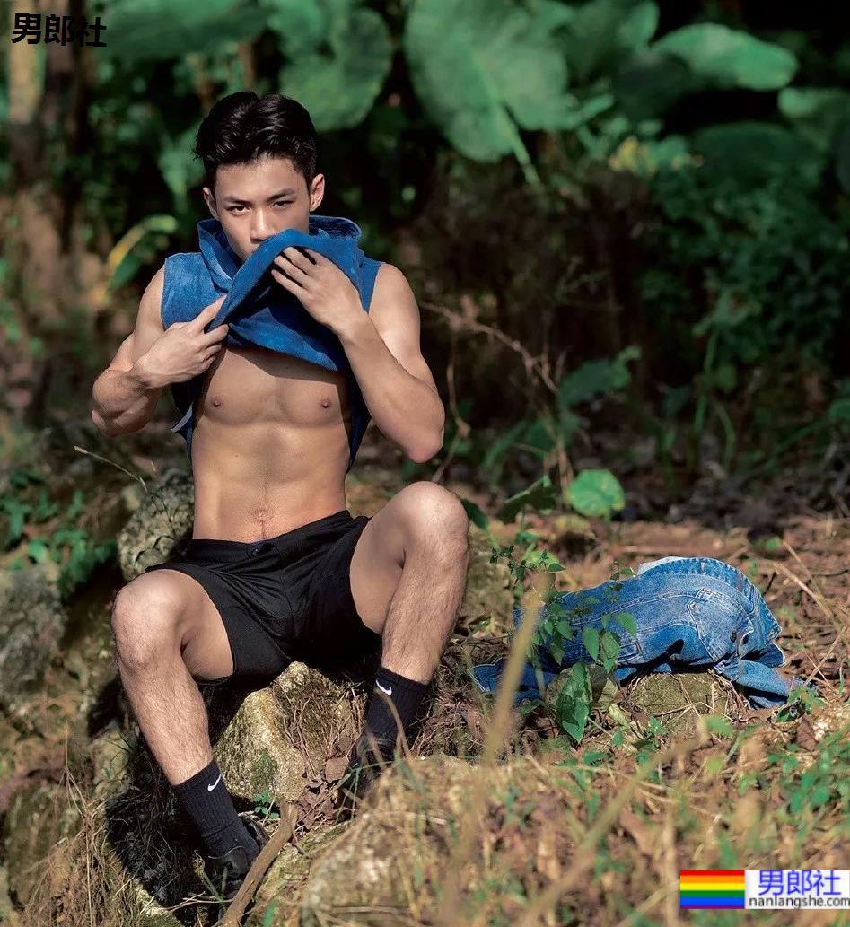 广州18岁小狼狗拍运动大片，这身材也太太太A了！ - 51虹马