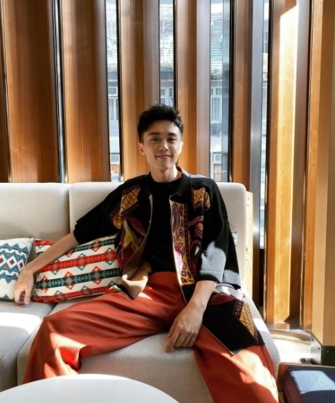 教会学校男男恋太《放肆》你敢爱吗？萌系鲜肉顾定轩在孤独与慾望间来回挣扎 - 51虹马