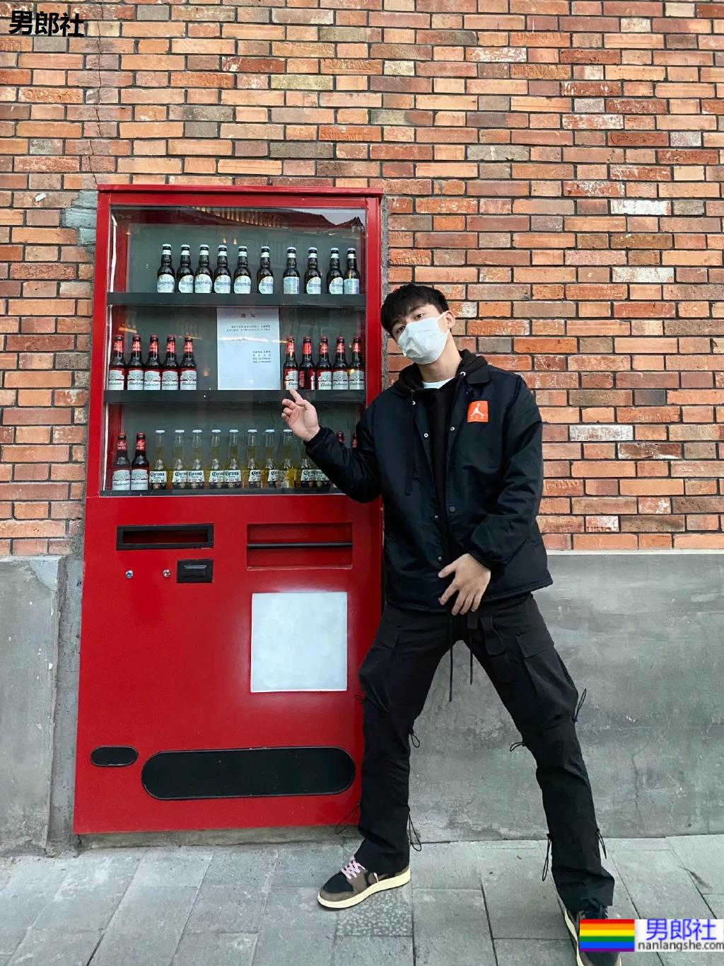 193新疆篮球体育生小哥,颜正条顺野生小狼狗,这腿我真的可以! - 51虹马 193新疆篮球体育生小哥,颜正条顺野生小狼狗,这腿我真的可以! - 51虹马