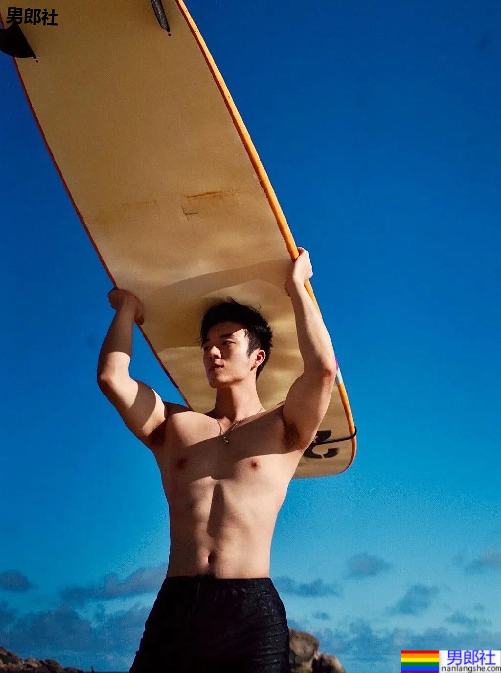 高帅正装小狼狗，自信？阳光？-51虹马