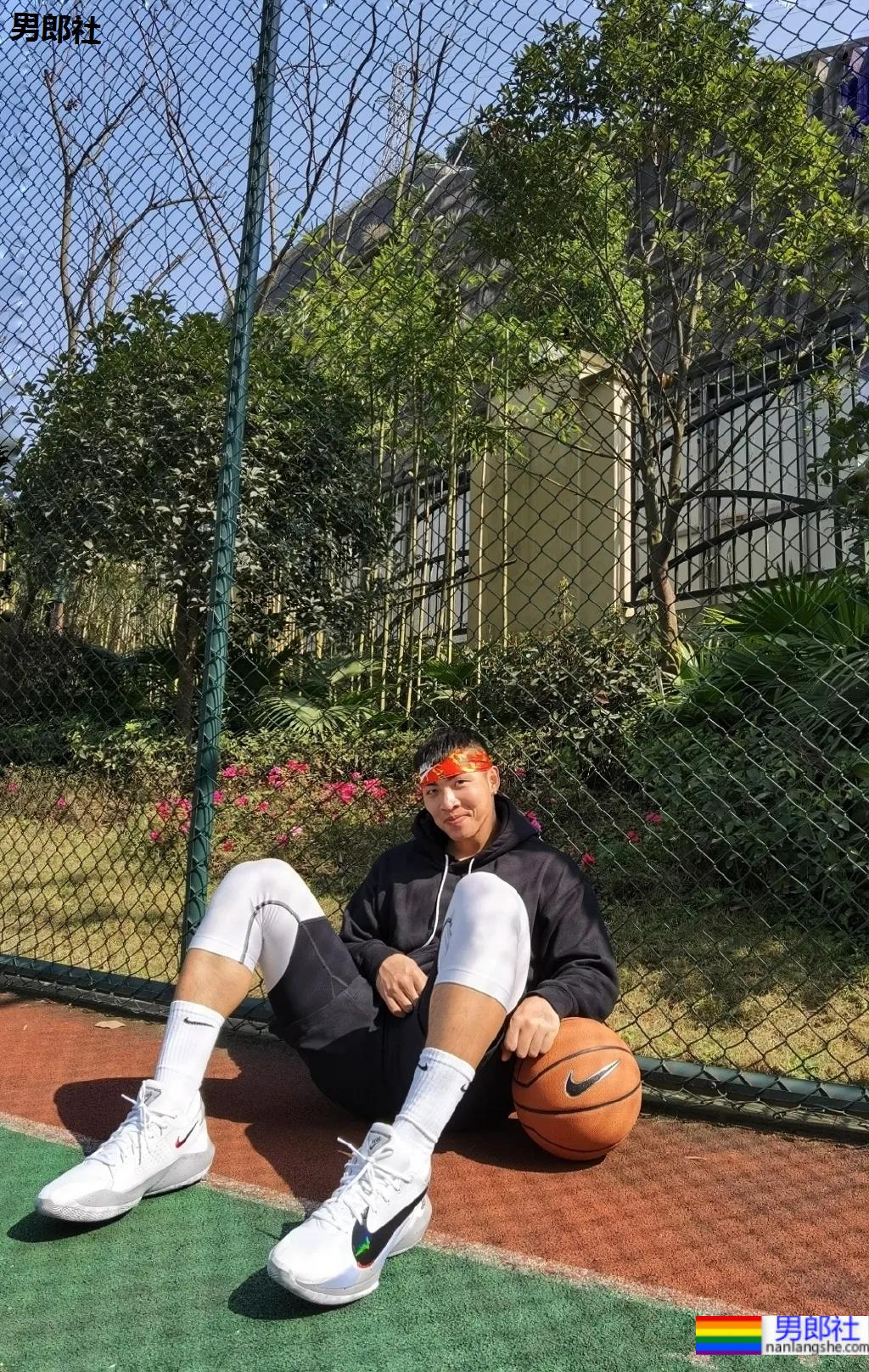 野生寸头腱子肉篮球帅哥,八块腹肌倒三角身材,荷尔蒙快爆发了!!-51虹马